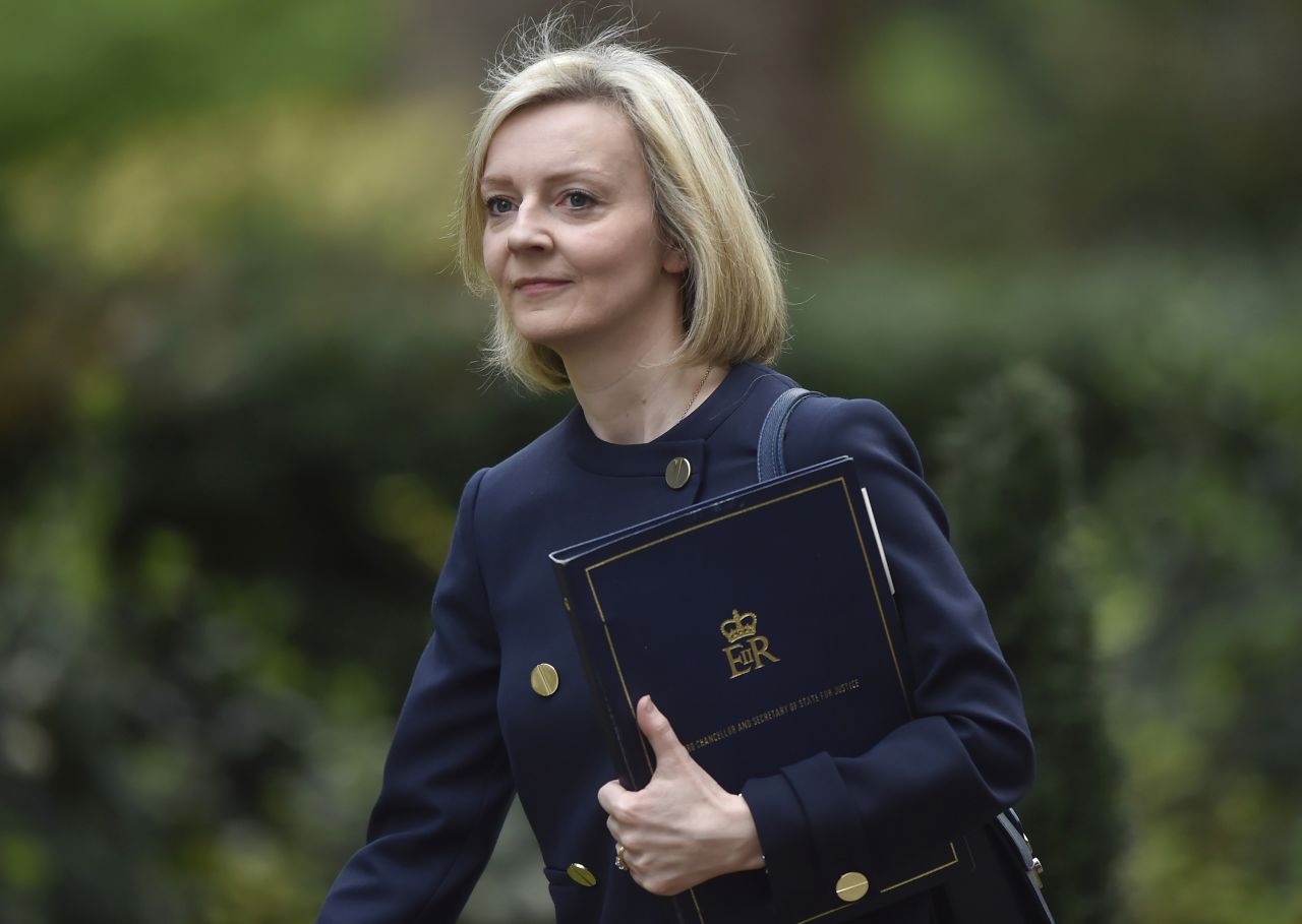 Truss arrives at Downing Street in 2017.