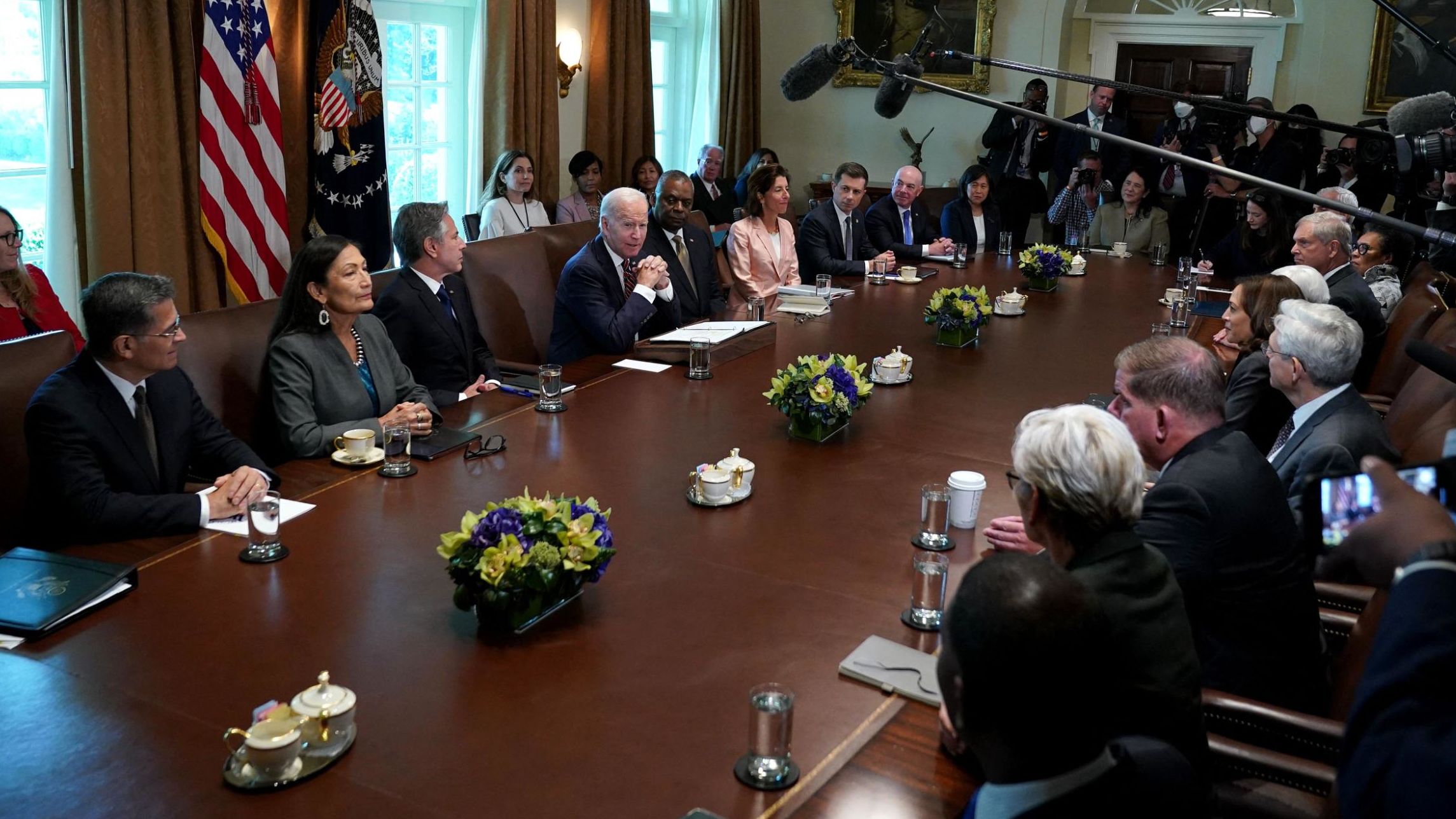 US President Joe Biden speaks to members of his cabinet during a meeting in the Cabinet Room of the White House in Washington, DC, on September 6, 2022. (Photo by MANDEL NGAN / AFP) (Photo by MANDEL NGAN/AFP via Getty Images)