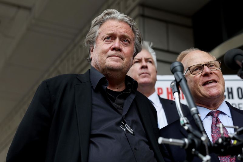 Steve Bannon expected to surrender Thursday on New York state charges related to border wall effort | CNN Politics