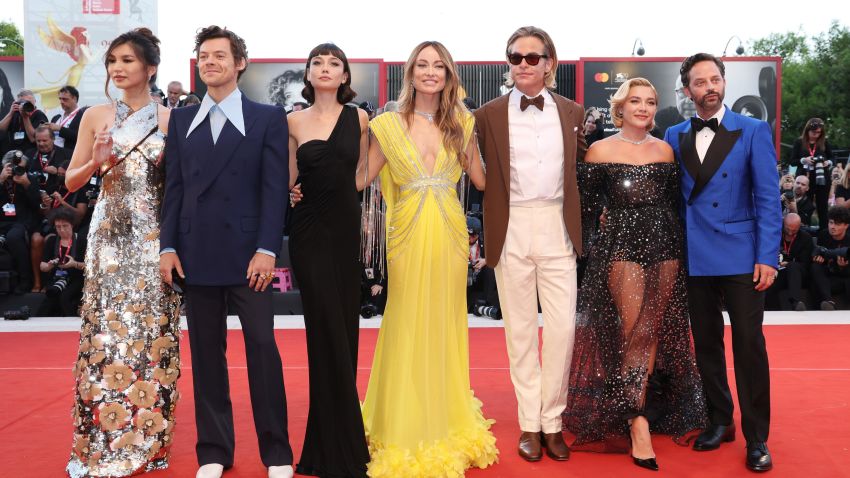 VENICE, ITALY - SEPTEMBER 05: (L-R) Gemma Chan, Harry Styles, Sydney Chandler, director Olivia Wilde, Chris Pine, Florence Pugh and Nick Kroll attend the "Don't Worry Darling" red carpet at the 79th Venice International Film Festival on September 05, 2022 in Venice, Italy. (Photo by Vittorio Zunino Celotto/Getty Images)