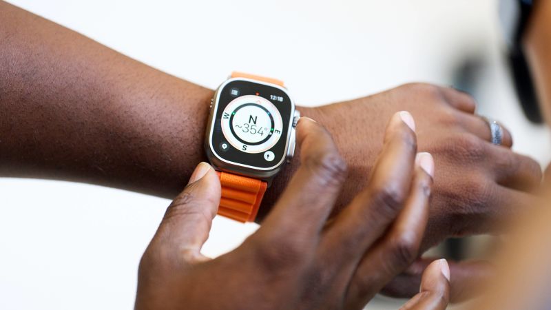 The Apple Watch Ultra looks like the rugged smartwatch we’ve been waiting for | CNN Underscored