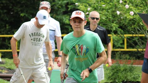 Cole Hetzel (center) and father Chris have history with record-breaking attempts.