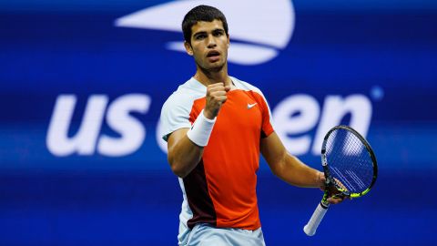 Carlos Alcaraz came through a marathon quarterfinal against Jannik Sinner.