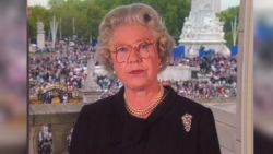 Queen Elizabeth's Children Hold Vigil Beside Her Coffin | CNN 15 Queen tribute to Diana