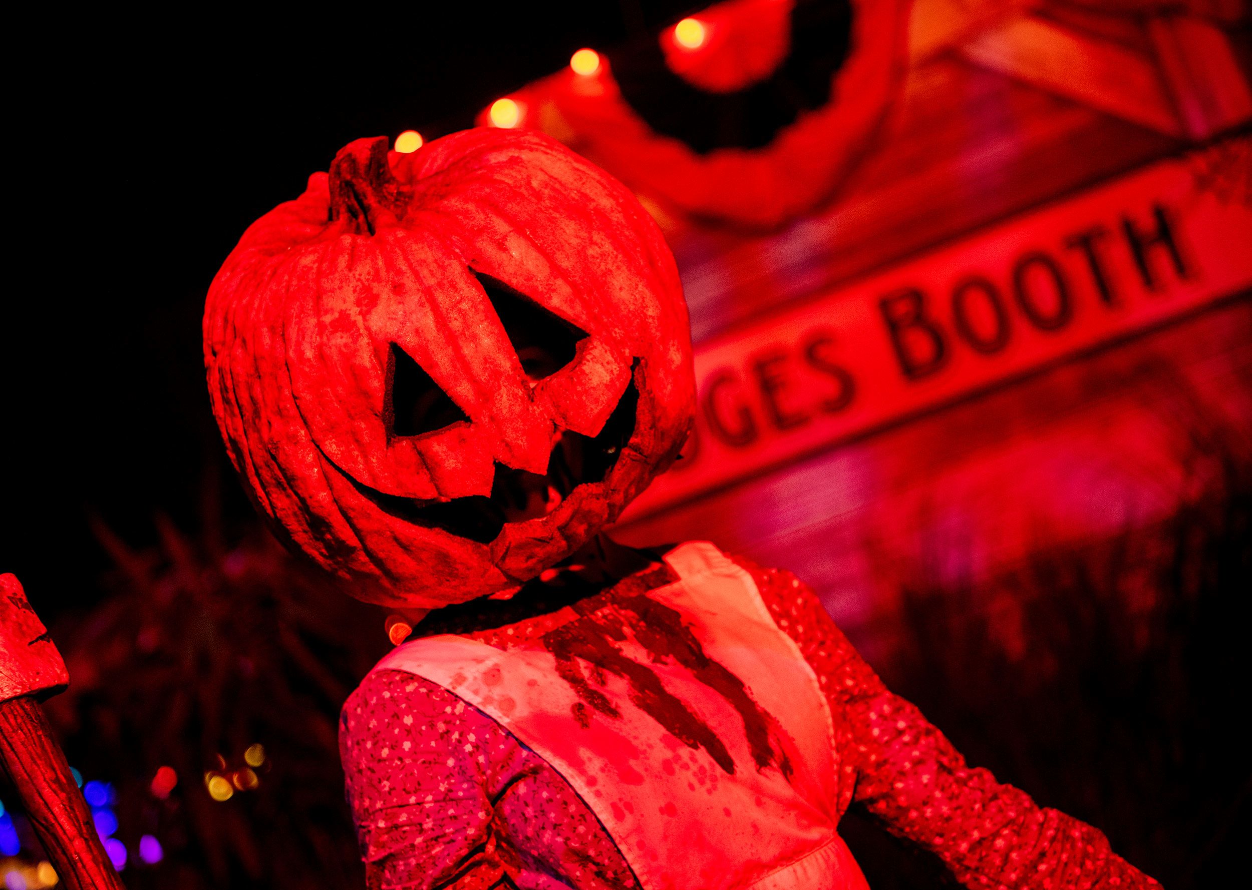 A Scaredy-Cat's Guide to Universal Halloween Horror Nights in Orlando