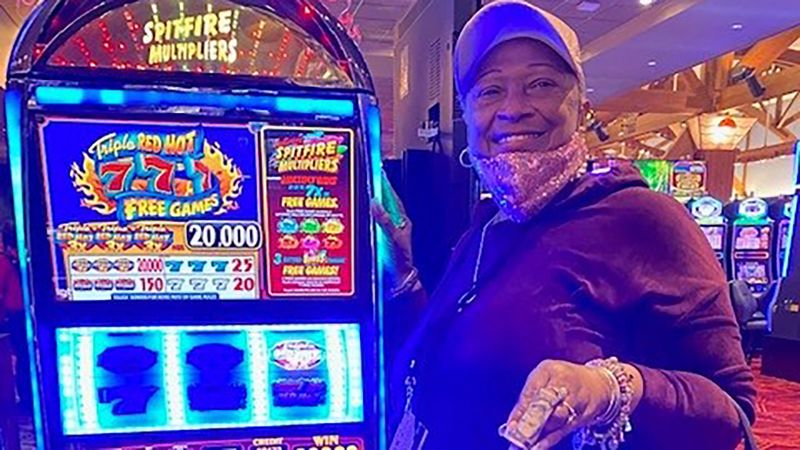 A Black retiree won money at a casino and is suing bank after she says she was turned away while trying to deposit a check | CNN