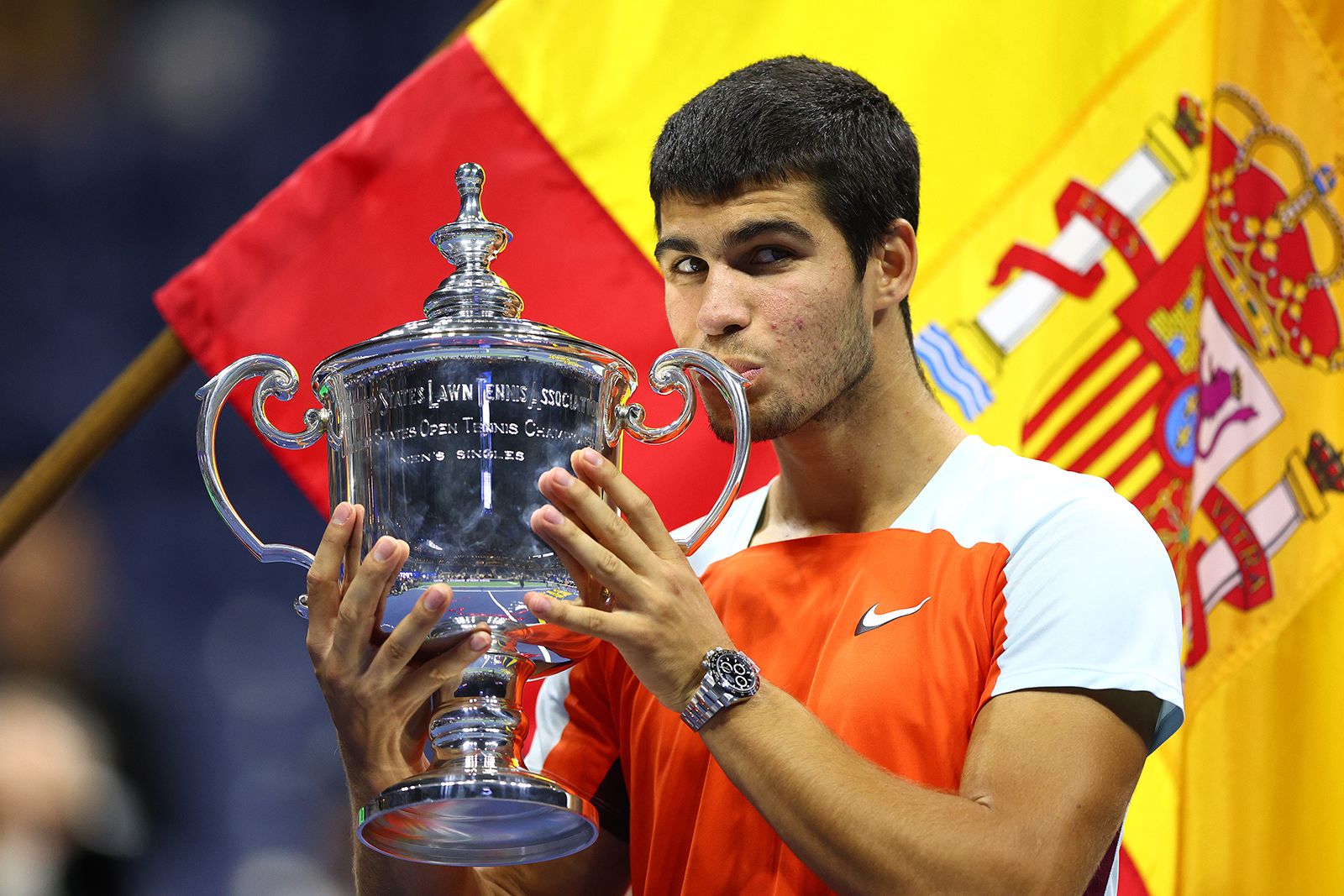 Carlos Alcaraz becomes youngest World No. 1 in men's tennis after