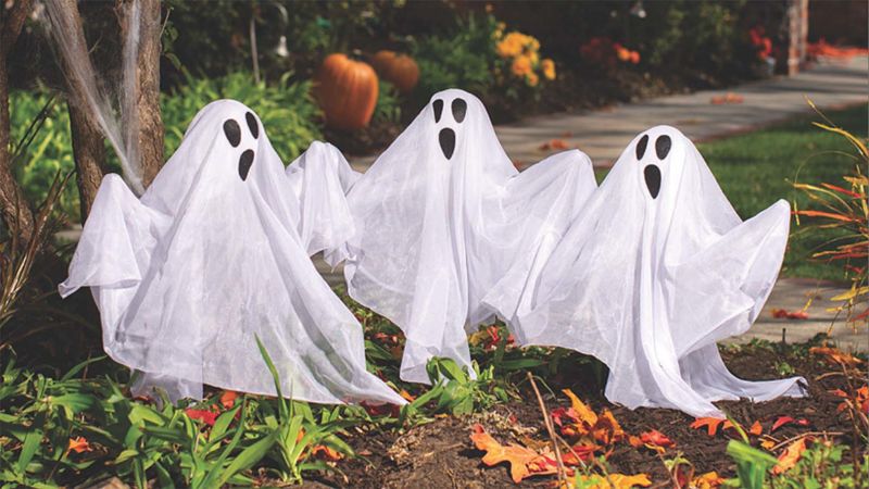 GOOSH 4Foot High Halloween Inflatable Halloween White Ghost with Build-in LED Light Blow Up Inflatables for Halloween Party Indoor,Outdoor,Tree,Yard,Garden,Lawn Decorations 