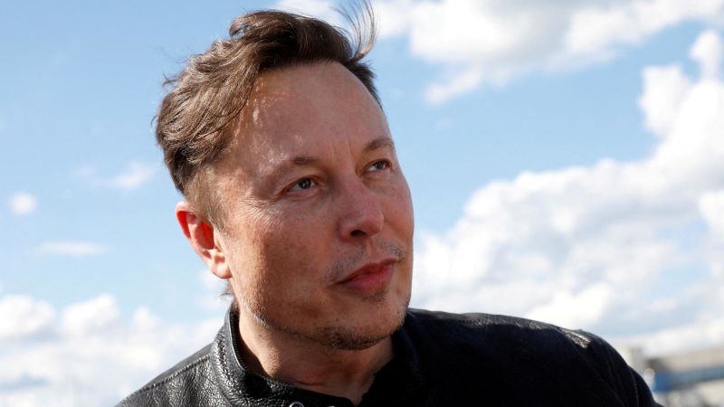 Elon Musk’s Twitter blocked links to rival Mastodon. That could raise alarms among regulators