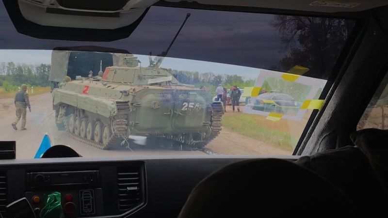 Artillery hits near CNN crew's car as they head into key Ukrainian town