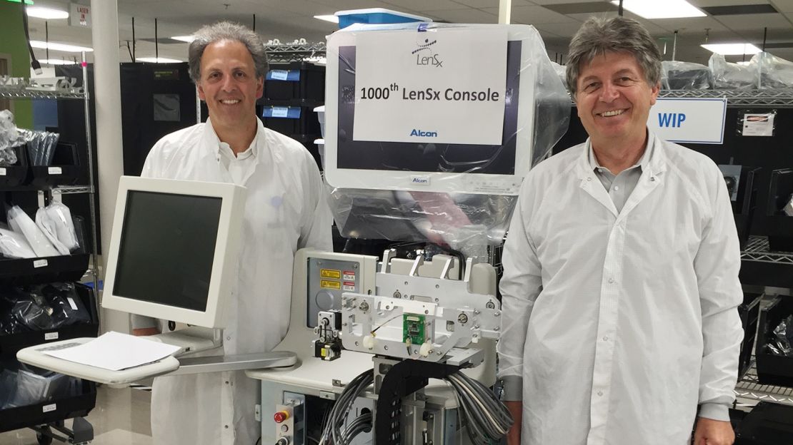 (From left) Dr. Ron Kurtz and Tibor Juhasz commercialized the LASIK technique to correct vision. 