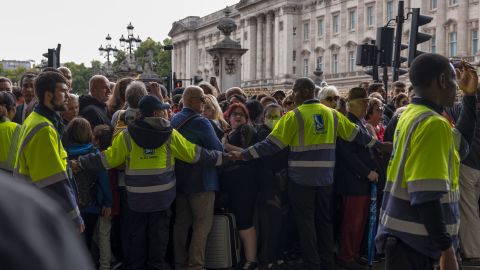 Crowds have been growing in London in the run-up to the Queen's funeral. 