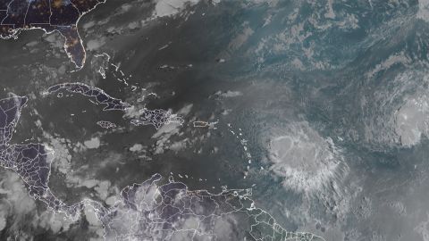 A Tropical Storm Warning Has Been Issued For The US Virgin Islands And Puerto Rico As Fiona Approaches - CNN 80 First light Friday morning shows Fiona moving closer to the Leeward Islands.