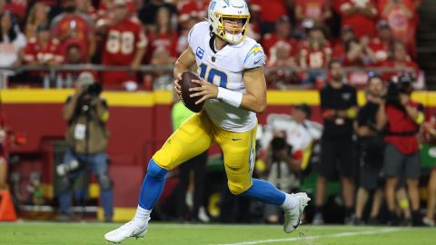 Herbert tiene 10 días para recuperarse antes del próximo partido de los Chargers.