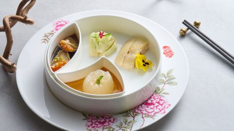 In Hong Kong, Ningbo cuisine is often confused with Shanghai cuisine. Hence, Wu has worked with Yong Fu to create a tasting menu for the local diners.