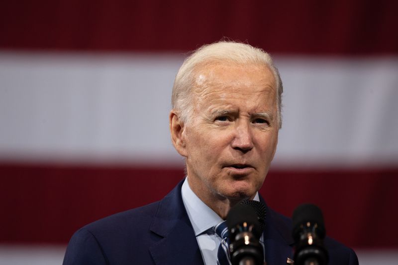 Biden dit qu’il est « trop ​​​​tôt » pour décider de se présenter à nouveau, laissant la porte ouverte à la possibilité qu’il ne cherche pas à être réélu