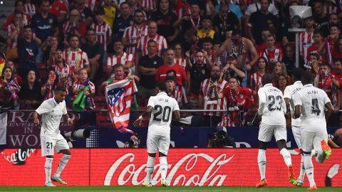 Rodrygo y Vinícius Jr celebran el primer gol del Real Madrid.