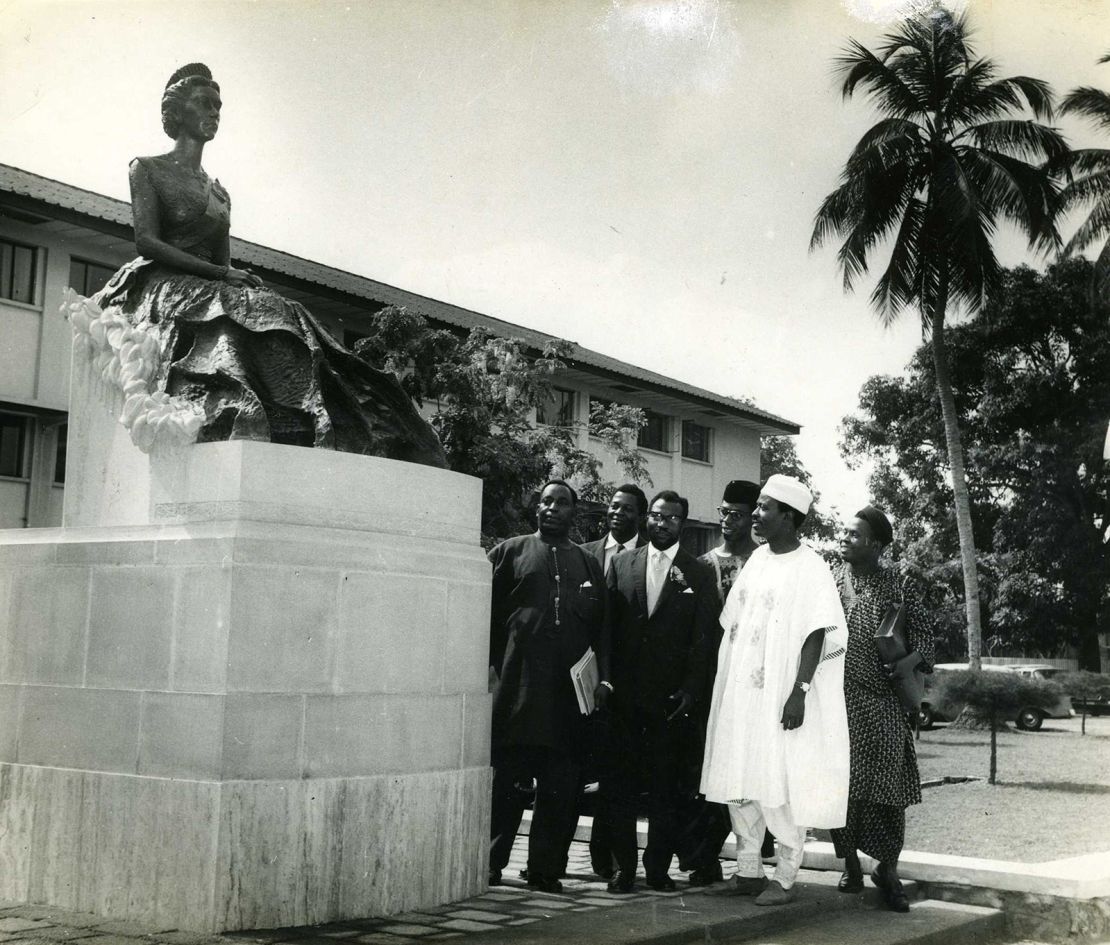 Unveiling of the statue in Nigeria