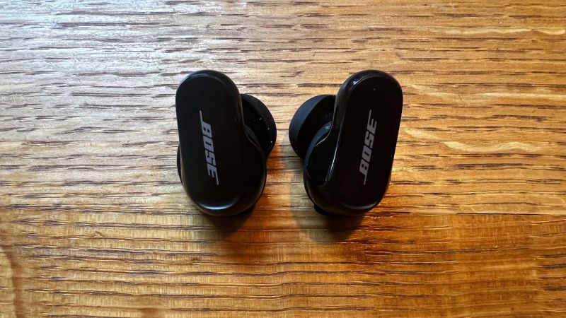 Bose discount style earbuds