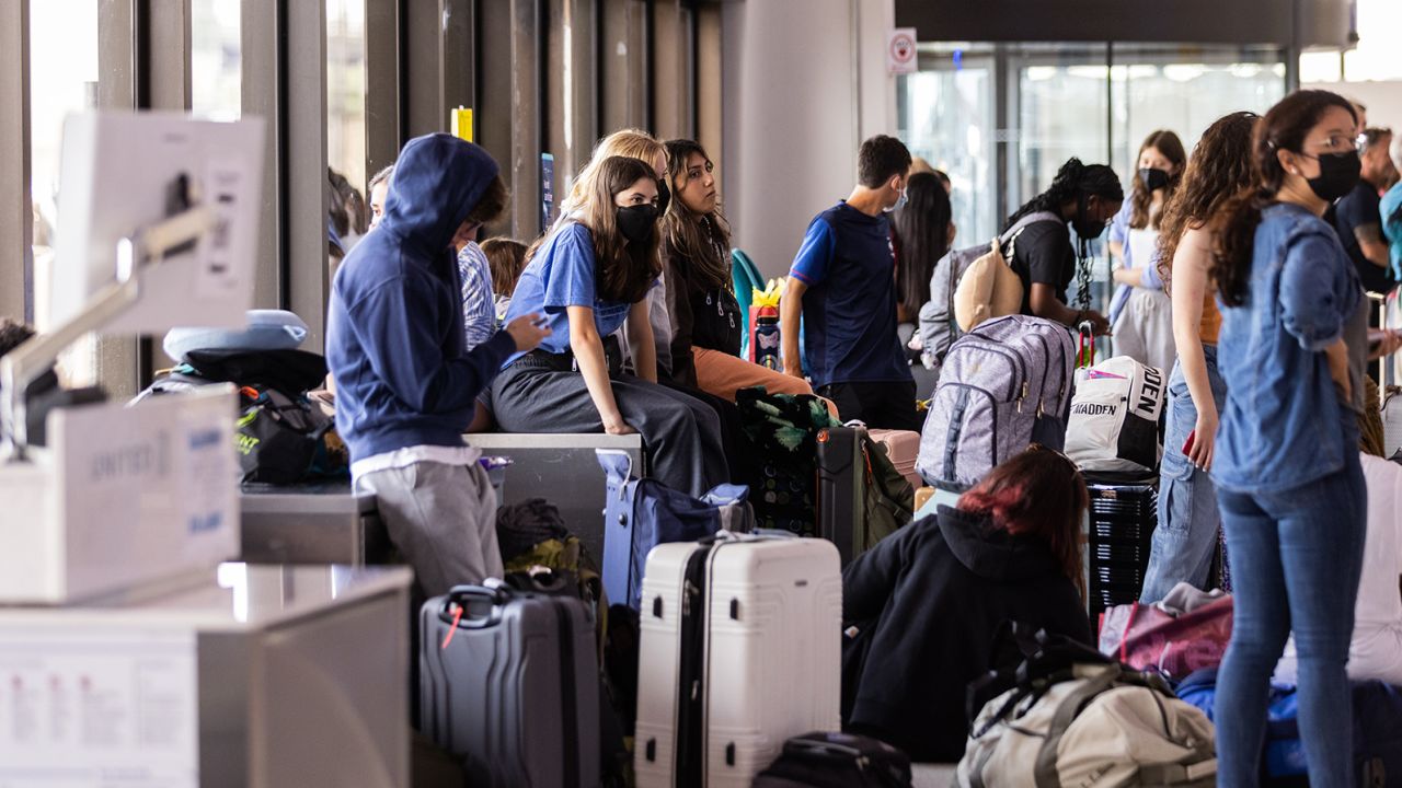NEWARK, NJ - JULY 01: Travelers wait at Newark Liberty International Airport (EWR) on July 1, 2022 in Newark, New Jersey. Hundreds of flights were canceled across the US ahead of July Fourth weekend. (Photo by Jeenah Moon/Getty Images)