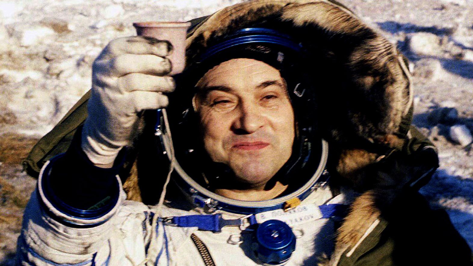 Valery Polyakov, recordbreaking Russian cosmonaut, dead at 80 CNN