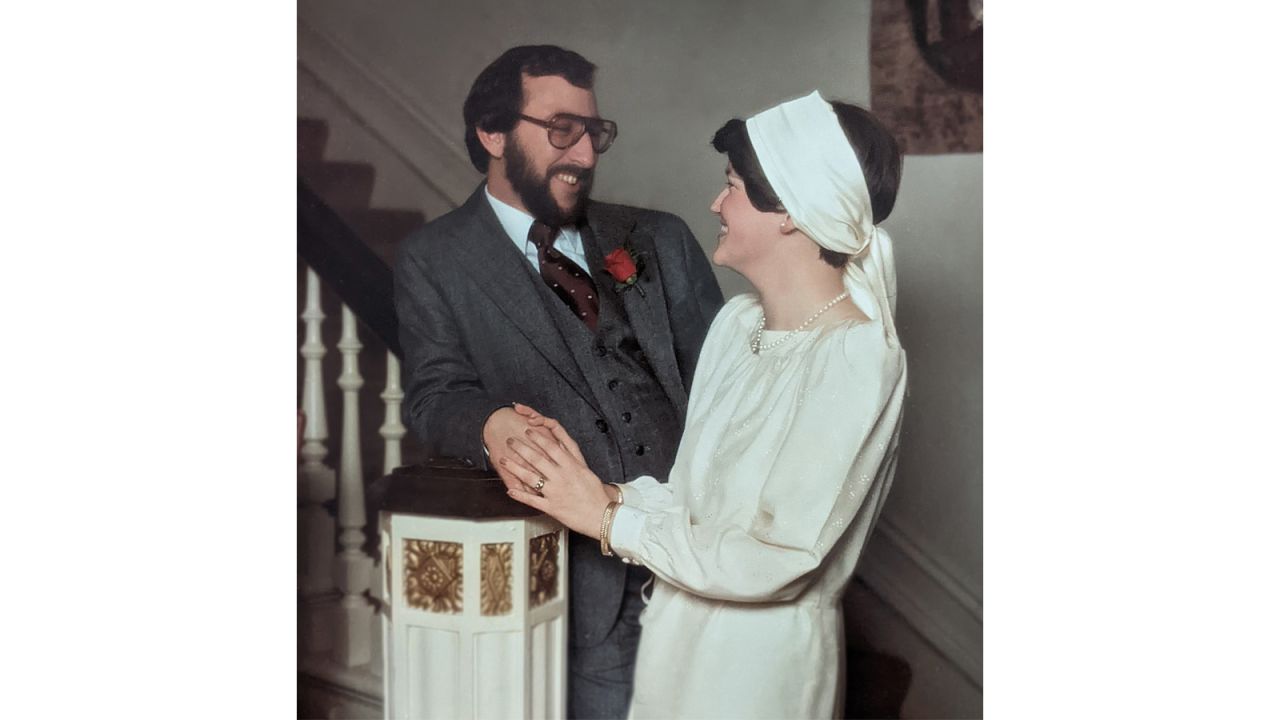 Steven and Annie on their wedding day in February 1982.