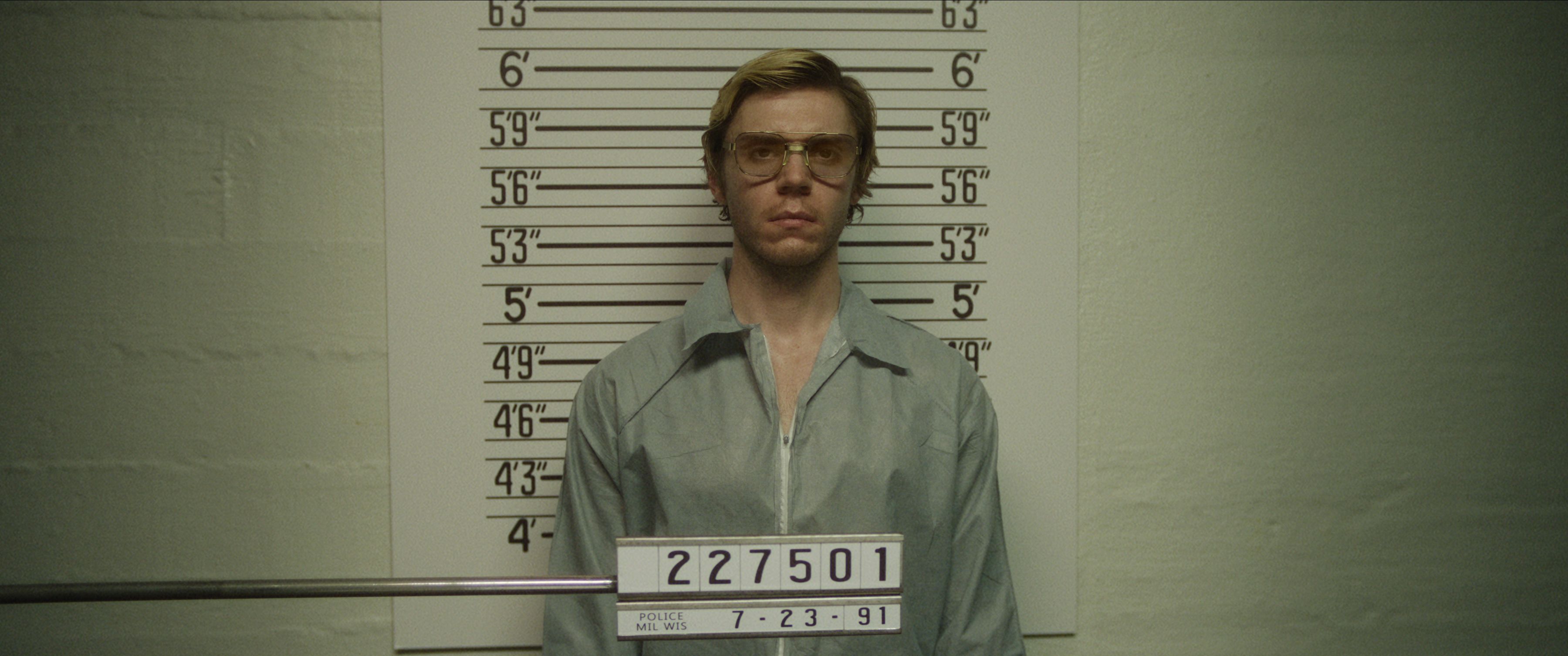 Jeffrey Dahmer Netflix Series - Is it Glorifying Serial Killers? - Stay at  Home Mum