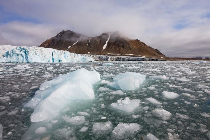 As the world's temperatures rise, glaciers are melting and scientists are looking for ways to forecast their retreat. One potential method involves listening to the sounds made by glaciers. Oceanographer Grant Deane has been trying to quantify ice melt using acoustic technology, with most of his work focusing on the Hans Glacier (also known as Hansbreen) in Svalbard, Norway (pictured). This glacier retreated around 2.7 kilometers between 1900 and 2008, according to a study published in <a href="index.php?page=&url=https%3A%2F%2Ftc.copernicus.org%2Farticles%2F5%2F1%2F2011%2Ftc-5-1-2011.pdf" target="_blank" target="_blank">the Cryosphere</a>. <strong>Scroll through the gallery to see more of the world's majestic glaciers. </strong>