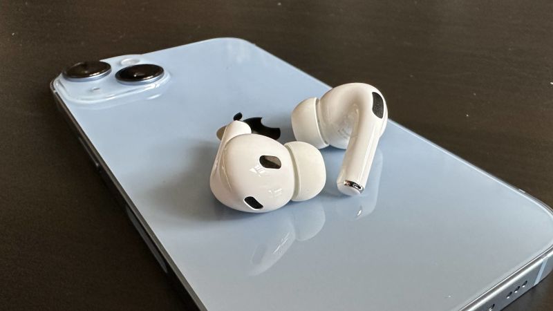 Airpods pro best sale iphone 11 pro