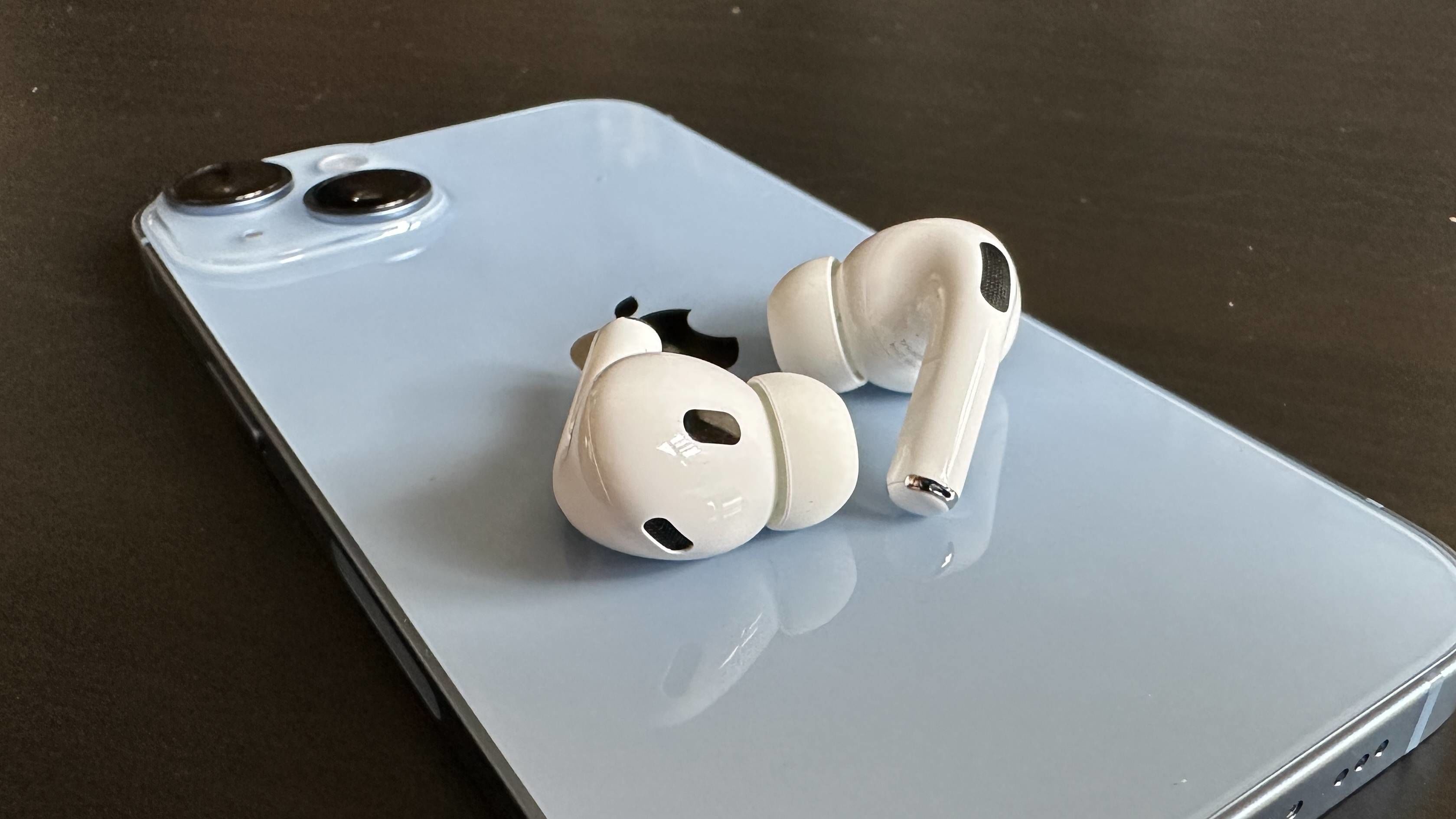 Compatible with iPhone Airpods Pro