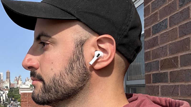 Airpods too discount big for ear