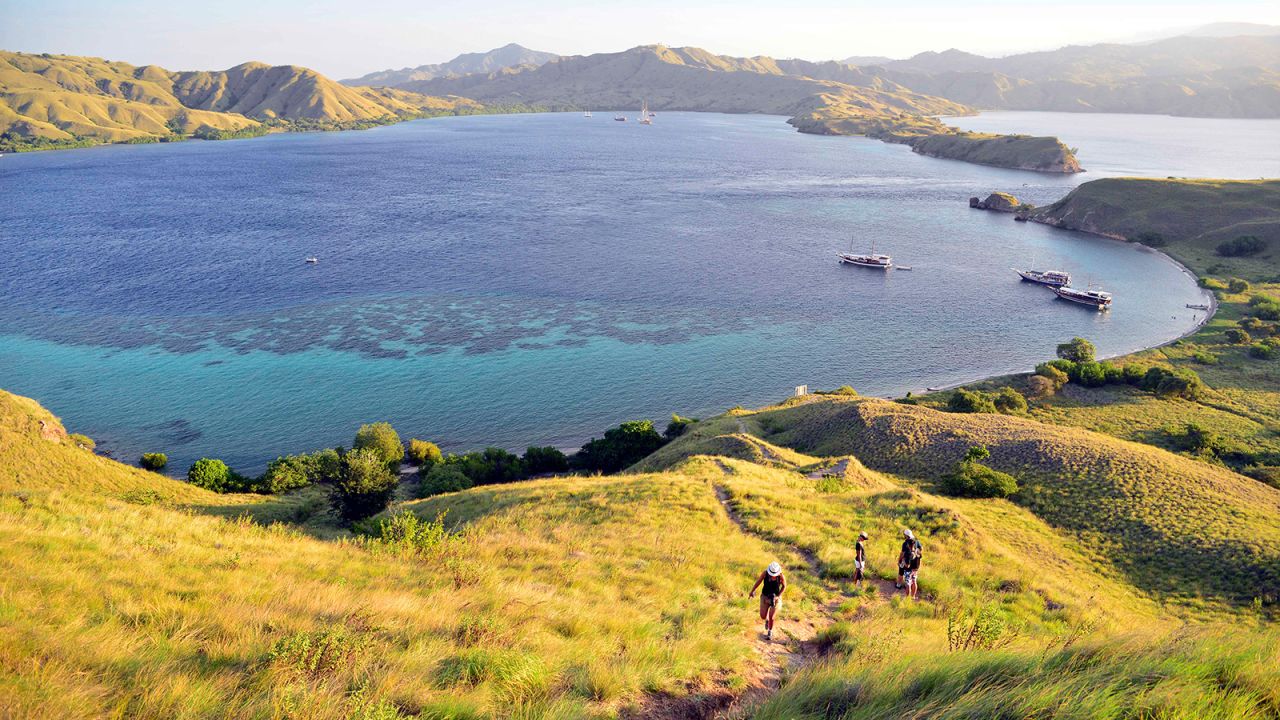 <strong>A 15,000-kilometer odyssey:</strong> The Komodo Islands must be one of the world's most dramatically mysterious landscapes, says author Mark Eveleigh. His latest book, "Kopi Dulu: Caffeine-fuelled Travels through Indonesia," highlights his 15,000-kilometer journey though the country. 