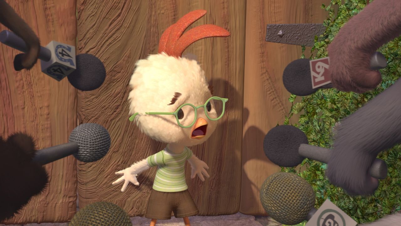 A movie still from Chicken Little.