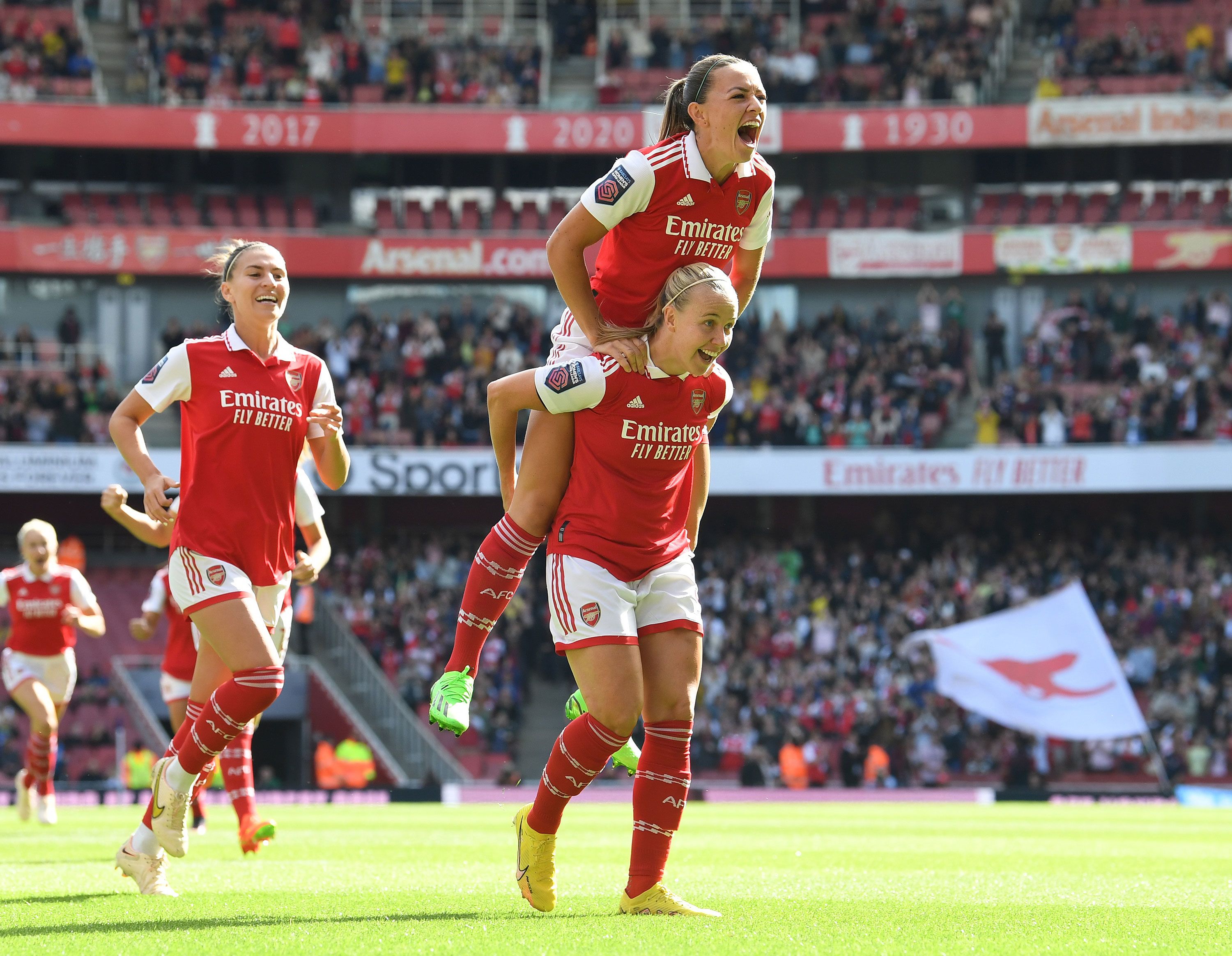 Women's Super League clockwatch: Arsenal 0-1 Liverpool, Chelsea 2-1 Spurs –  as it happened, Women's Super League