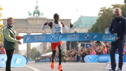 BERLIN, GERMANY - SEPTEMBER 25: Eliud Kipchoge of Kenya crosses the finish line of the 2022 BMW Berlin-Marathon in a new Wolrd Record Time of 2:01:09 h on September 25, 2022 in Berlin, Germany. (Photo by Alexander Hassenstein/Getty Images)