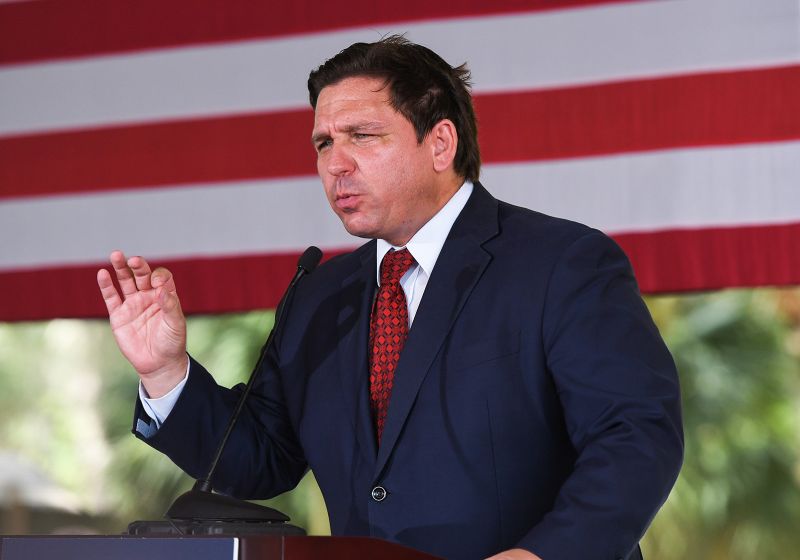 While DeSantis was flying legal asylum seekers to Martha’s Vineyard, business owners in his state were struggling for workers | CNN Business