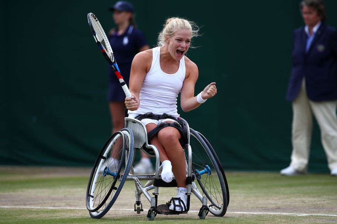 De Groot celebrates winning her first grand slam title at Wimbledon in 2017.