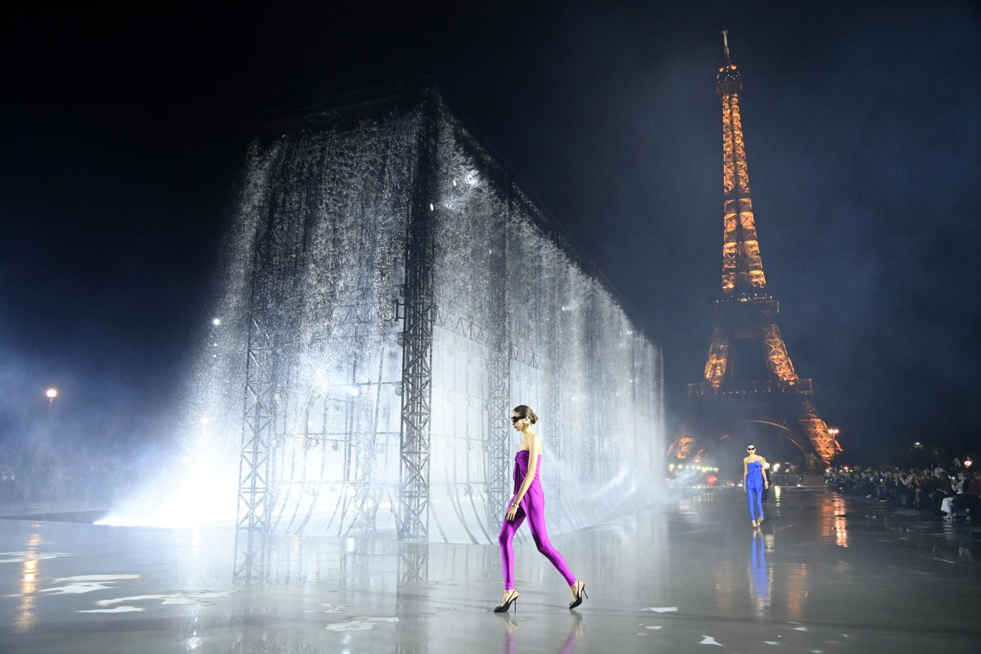 How To Livestream The Louis Vuitton Paris Fashion Week SS Show 2024