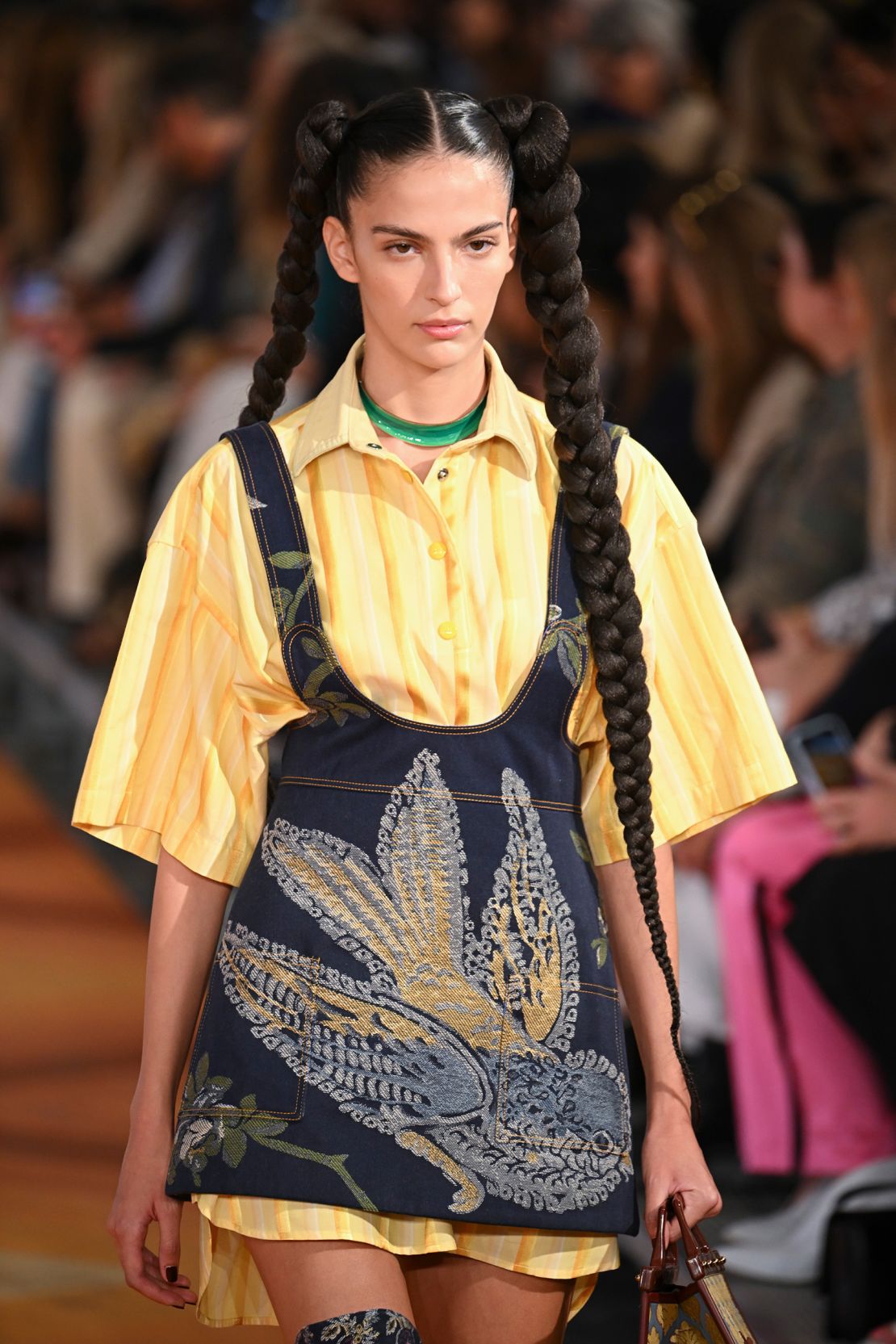 Marco De Vincenzo debut show for Etro as the brand's new creative director.