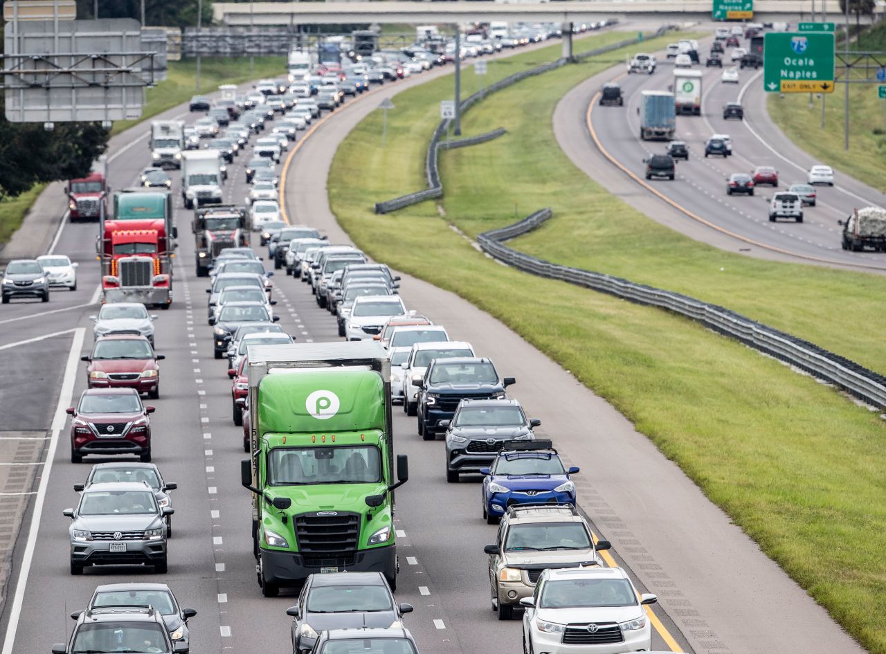 Traffic builds along Interstate 4 in Tampa on Tuesday.