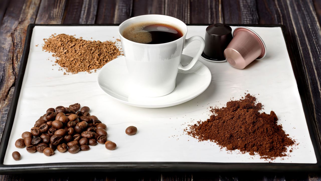 Adding sugars and dairy fats to coffee can reduce their health benefits, experts say.