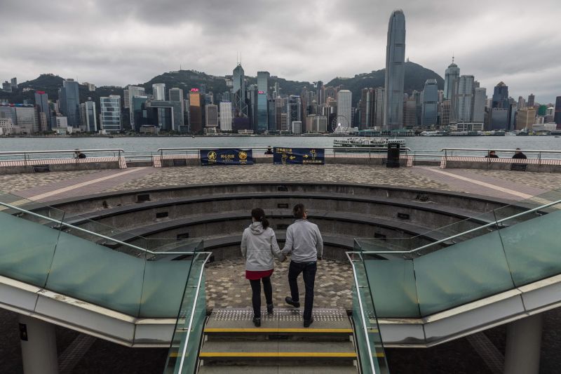 Hong Kong wins over Wall Street CEOs after lifting strict Covid rules Hong Kong wins over Wall Street CEOs after lifting strict Covid rules