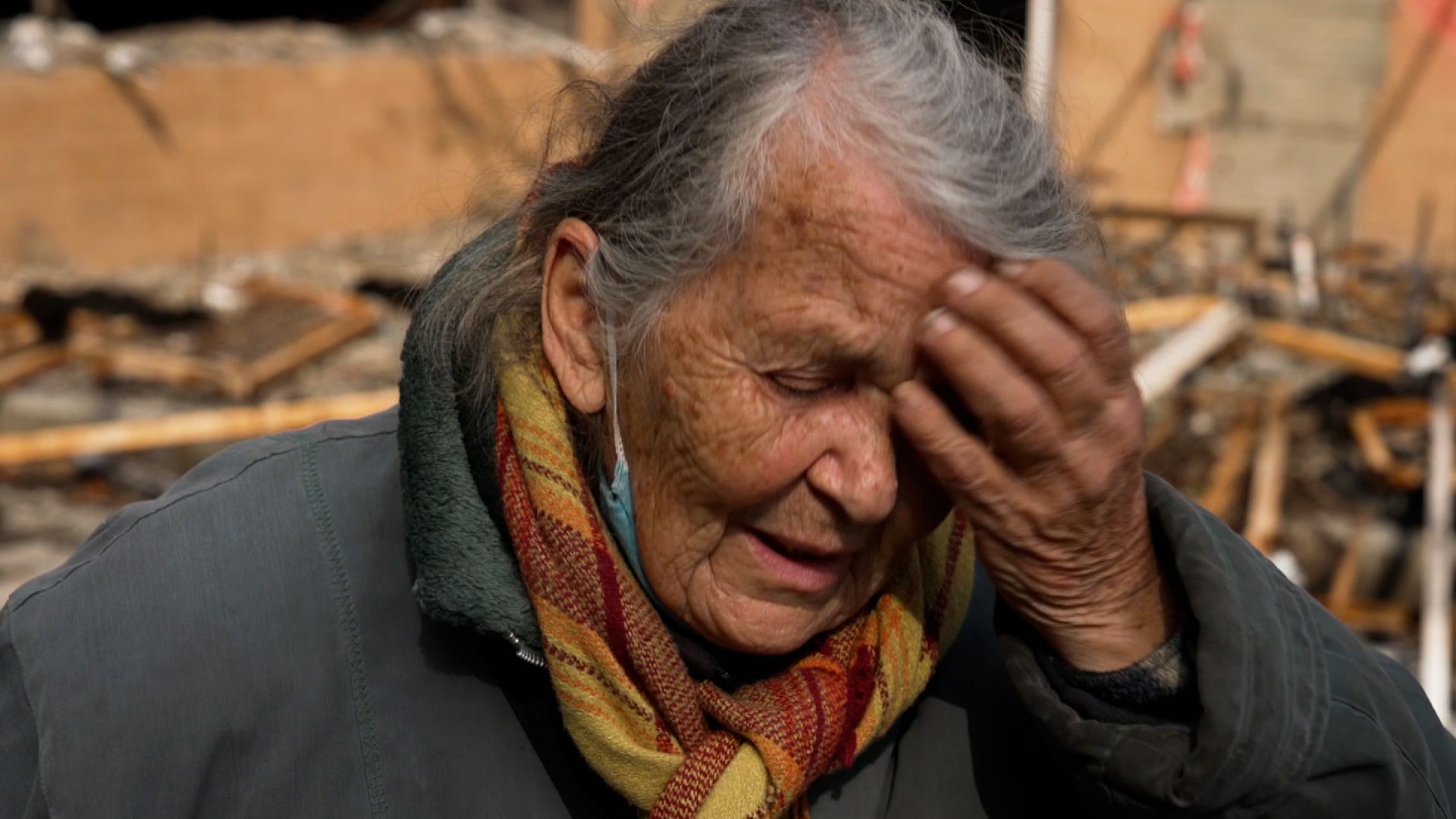 Glamur godaklar guruh porno sahnasida