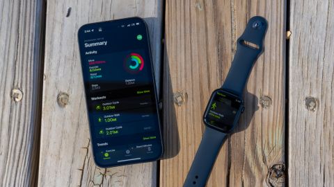 Apple Watch Series 8 CNN-9