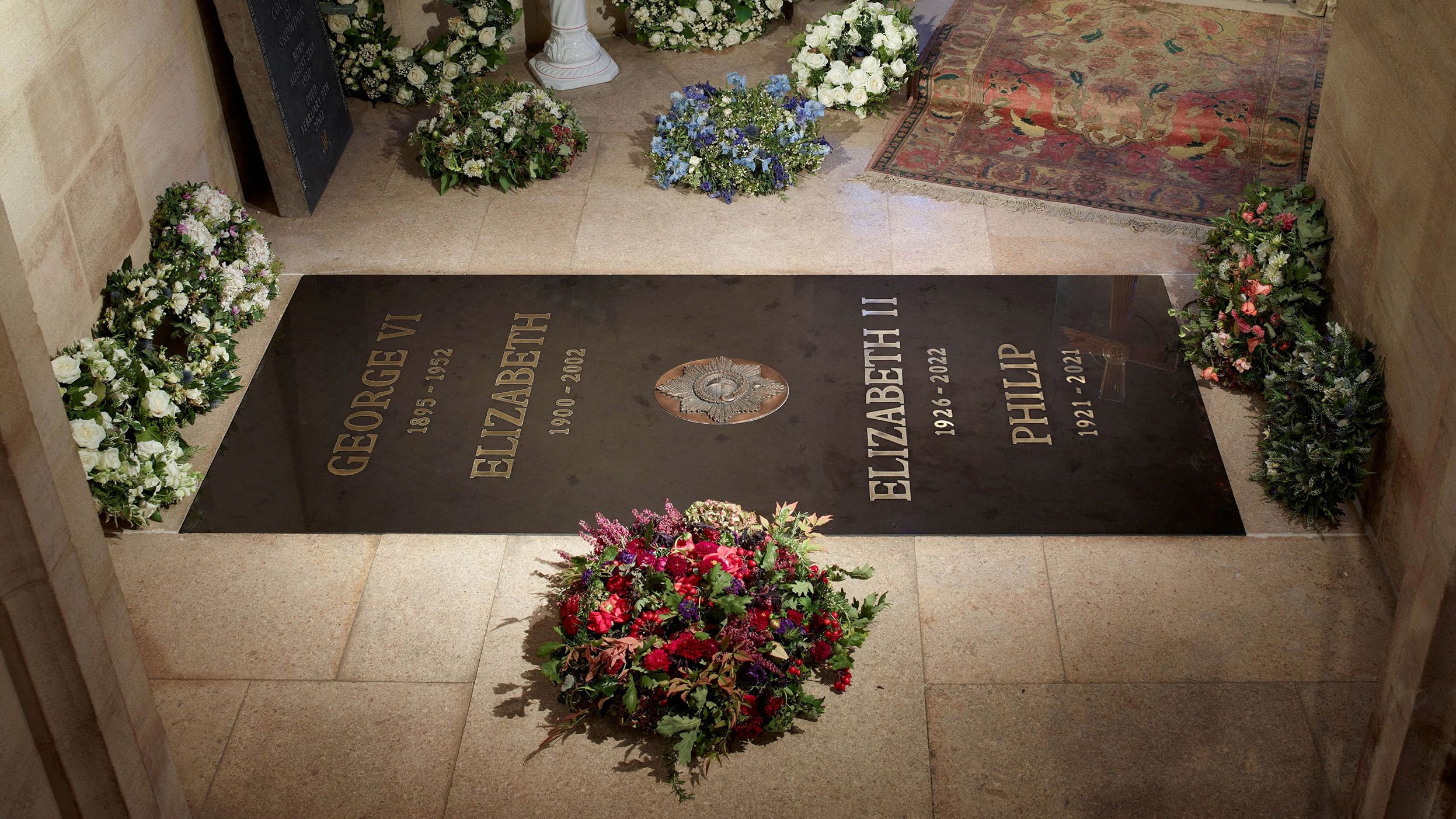 <a href="https://www.cnn.com/2022/09/24/uk/queen-elizabeth-king-george-chapel-photograph-intl-gbr/index.html" target="_blank">The final resting place of Britain's Queen Elizabeth II</a> is seen within St. George's Chapel at Windsor Castle in this undated photo released by Buckingham Palace on Saturday, September 24.