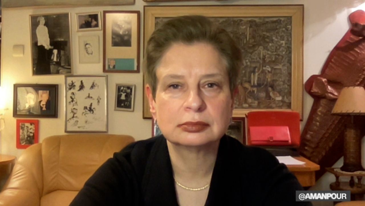 krushcheva aman still