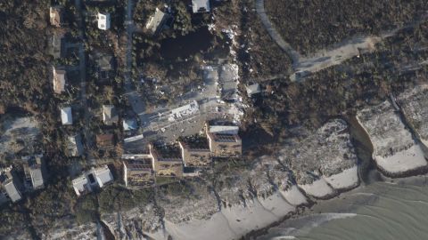 Before, after images show Hurricane Ian storm surge completely destroyed some Sanibel Island, Florida hotels | CNN