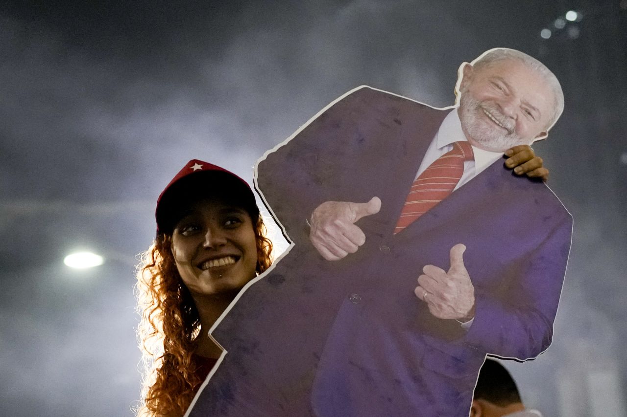 A Lula supporter awaits results in Rio de Janeiro on October 2.<br />