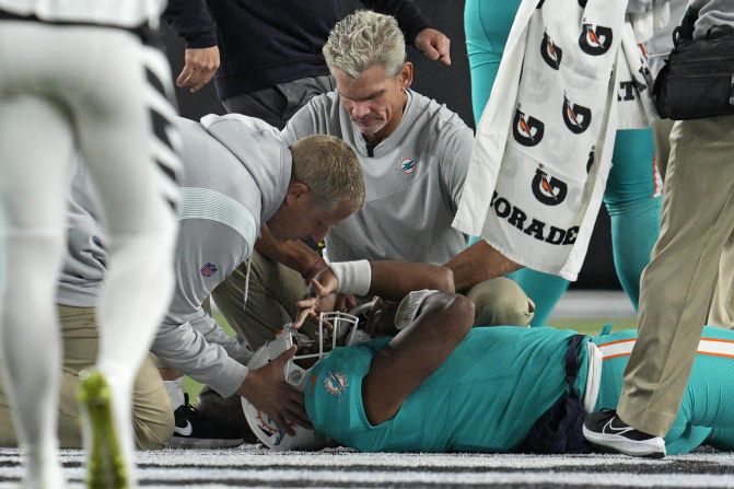 Miami Dolphins quarterback Tua Tagovailoa was <a href="index.php?page=&url=https%3A%2F%2Fwww.cnn.com%2F2022%2F09%2F29%2Fsport%2Ftua-tagovailoa-miami-dolphins-injuries-intl-hnk-spt%2Findex.html" target="_blank">taken off the field on a stretcher</a> during the game against the Cincinnati Bengals, after suffering apparent head and neck injuries. The incident had a lot of fall out with the NFL beginning a review on allowing Tagovailoa to play, the Dolphins being criticized widely and the National Football League Players Association <a href="index.php?page=&url=https%3A%2F%2Fwww.cnn.com%2F2022%2F10%2F01%2Fsport%2Fnfl-players-union-terminates-neurotrauma-consultant%2Findex.html" target="_blank">reportedly terminating</a> the unaffiliated neurotrauma consultant who was involved in the evaluation of Tagovailoa for a concussion during their game against the Buffalo Bills. 