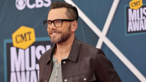 Joel McHale, present  successful  April, is personage  the upcoming "Community" movie.